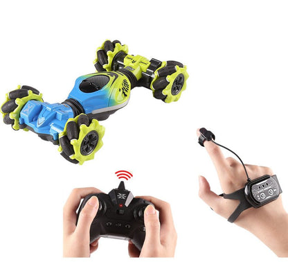 Gesture Sensing RC Stunt Car - Noveltify